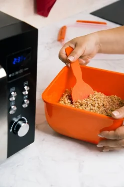 Contenitore cuoci riso con coperchio, con valvola