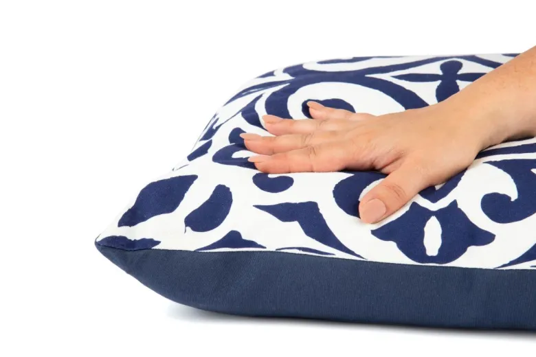 Cuscino decorativo, bianco/blu, 45x45 cm