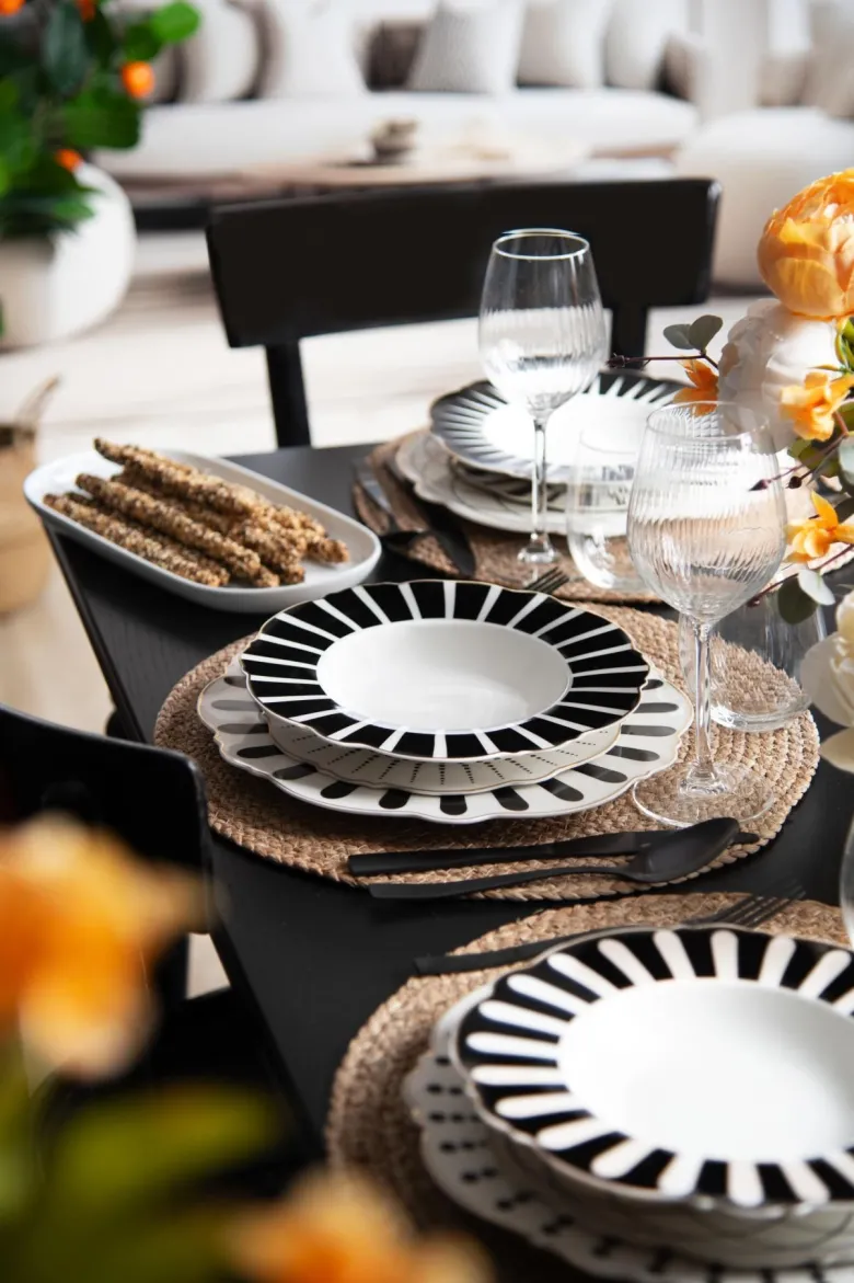 Posate, 16 pezzi, acciaio inox, nero