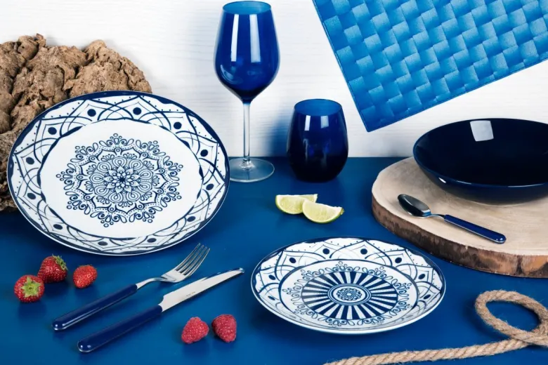 Servizio piatti, bianco/blu, porcellana/stoneware, 18 pezzi