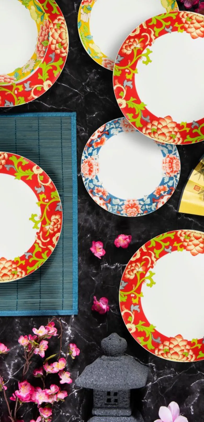 Servizio piatti, decorazioni orientali, porcellana, 12 pezzi