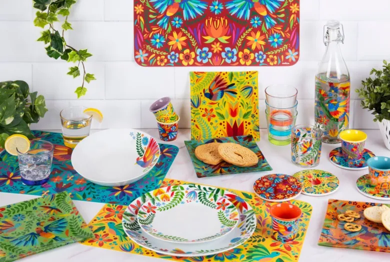 Servizio piatti, decorazioni floreali, porcellana, 12 pezzi